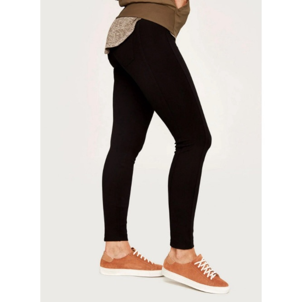 Lolë Baggage Pant black stretchy pants leggings back pockets size medium womens